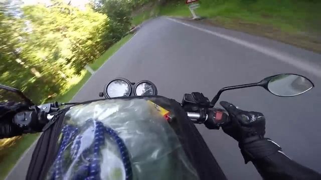 Honda CB500 FULL THROTTLE RUN [RAW Onboard] смотреть онлайн
