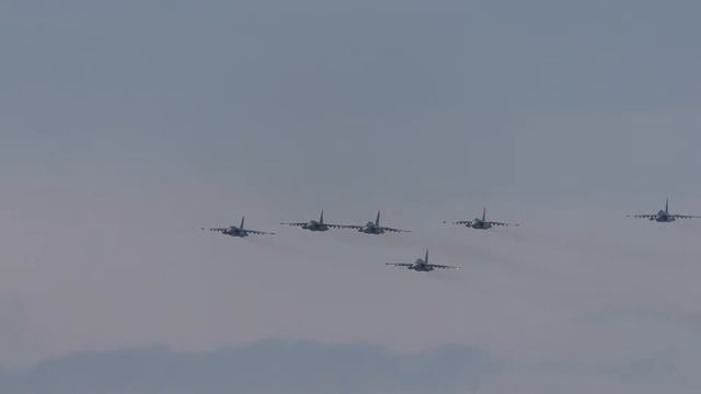 Авиашоу в Лиде 2016. Су-25, L-39, Як-130.