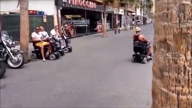 Испания, байкеры (Spain, bikers :) Скутеры для инвалидов. Mobility scooter. смотреть онлайн