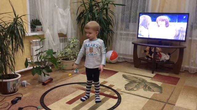 Ярик читает стих 3 года смотреть онлайн