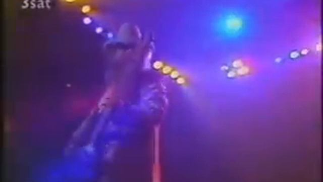 ZZ Top - "Groovy Little Hippy Pad" - Live 1982 смотреть онлайн