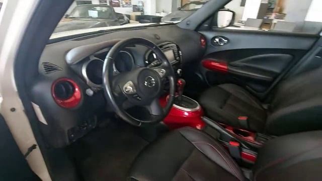 Nissan Juke 2014 1.6i 117KM Tekna смотреть онлайн