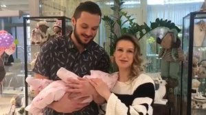 Татьяна Волосожар и Максим Траньков показали ребенка