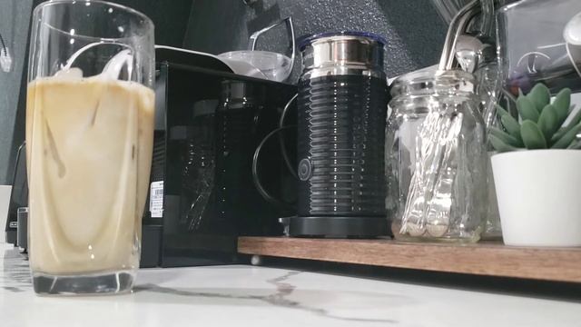 NESPRESSO×CAFFITALY | MINE VS. HIS |So, Precious! смотреть онлайн