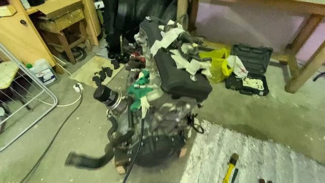 СБОРКА И ПОКРАСКА HONDA CBR 929RR I МОТОЦИКЛ В ИДЕАЛ СПУСТЯ 23 ГОДА ! смотреть онлайн