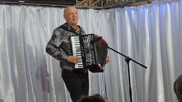 Аккордеонист Николай Засидкевич (Донецкий) - Soli (Toto Cutugno) смотреть онлайн