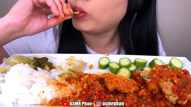ASMR SPICIEST FRIED CHICKEN EVER *GHOST PEPPER & HABANERO PEPPER* | ASMR Phan смотреть онлайн