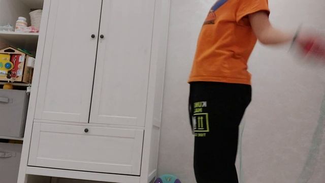 как научиться быстро прыгать на скакалке смотреть онлайн