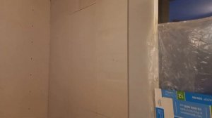 Как утеплить стену изнутри без плесени и грибка