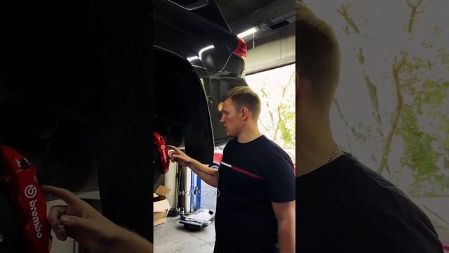 УСТАНОВКА ТОРМОЗНОЙ СИСТЕМЫ НА LEXUS LX570 смотреть онлайн