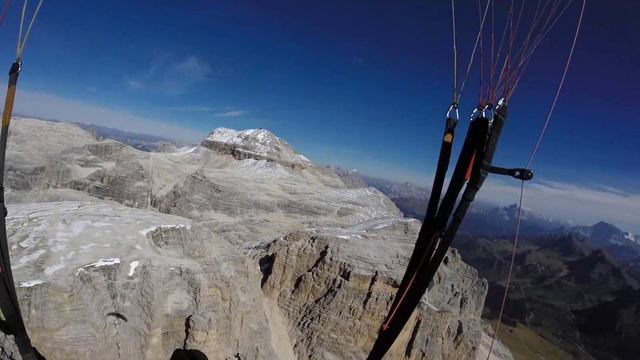 Sass Pordoi paragliding Dolomites Italy смотреть онлайн