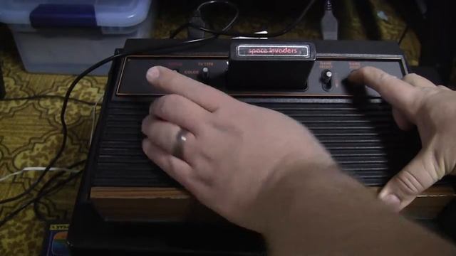 Atari 2600 Space Invaders Double Fire Trick смотреть онлайн