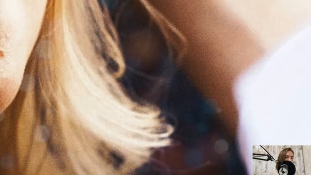 Бабуля, с мозолями на руках попросилась на ночь в дом к бедной семье, а в благодарность утром...