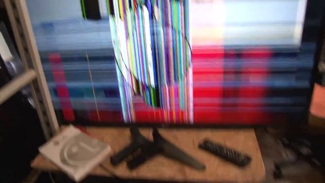 №101. LG 43LH520V-ZB ,матрица разбита, запчастей не осталось смотреть онлайн