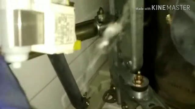 Как поменять амортизаторы своими руками смотреть онлайн