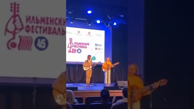 Гордей Богуш, Софья Гирская - Разноцветная Москва смотреть онлайн