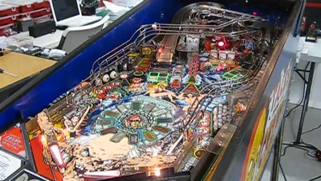 Data East Tales from the Crypt Pinball repairs done and showing results смотреть онлайн