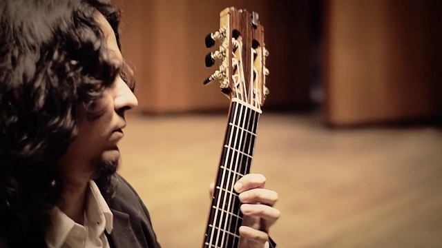 Sebastian Pedraza plays "MAZURKA" By Manuel M Ponce смотреть онлайн