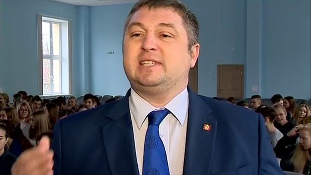 В школах региона проходят занятия, посвященные Дню народного единства смотреть онлайн