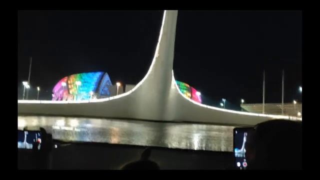 Поющие фонтаны в Олимпийской Деревне! смотреть онлайн