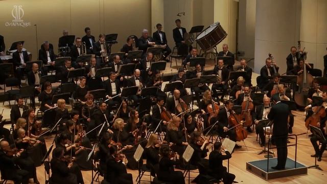 Rachmaninov Symphony 2 op.27 / Rostov-on-Don symphony orchestra / Valentin Uryupin смотреть онлайн