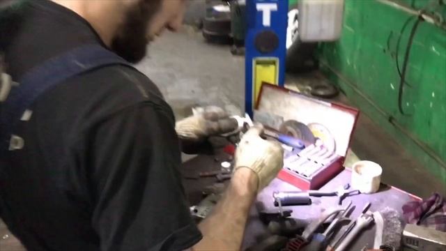 Митсубиси Аутлендер 47000 км за 11 лет. смотреть онлайн