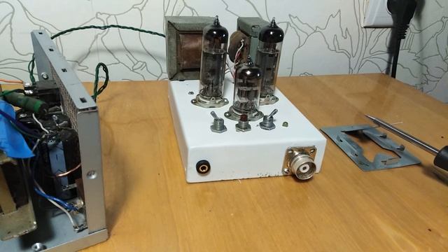 ПРОСТОЙ ЛАМПОВЫЙ УСИЛИТЕЛЬ СВОИМИ РУКАМИ смотреть онлайн