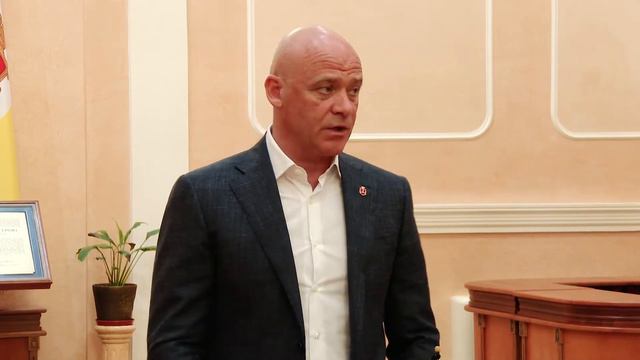 Исполком Одесского городского совета принял решение о регистрации права собственности на дом Руссов смотреть онлайн