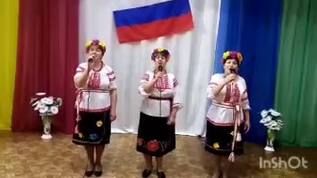 Трио "Соловушка" Украинская песня "Цвисты калына" смотреть онлайн