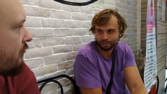 РАБОТА на "КРУИЗНОМ ЛАЙНЕРЕ" Зарплата Матросам, Электрикам. смотреть онлайн