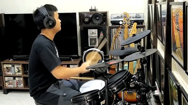 Blink 182 - All the Small Things | Drum Cover by Reo (Age 13) | Alesis Nitro Mesh смотреть онлайн