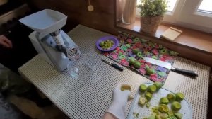 Зелёные грецкие орехи и мёд Поднимаем иммунитет По бабушкиному рецепту