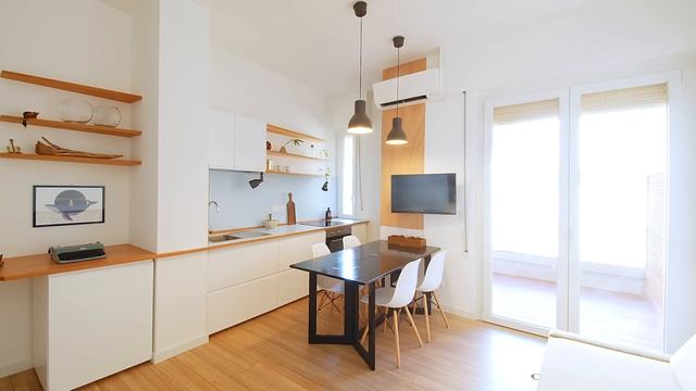 NEVER TOO SMALL Waterside Italian Two Bedroom Tiny Apartment - 35sqm/376sqft смотреть онлайн