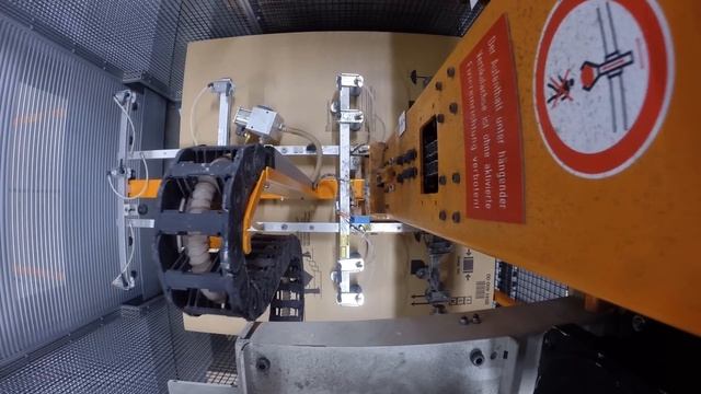 Kühlschrankverpackungen mit Liebherr-Automationssystemen смотреть онлайн