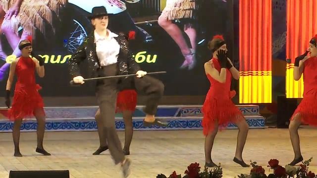 «Танец в стиле Гетсби» смотреть онлайн