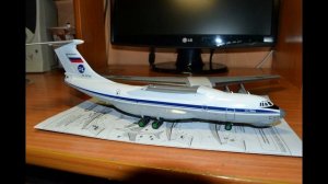 Самолет ИЛ-76 МД  от фирмы "Звезда"