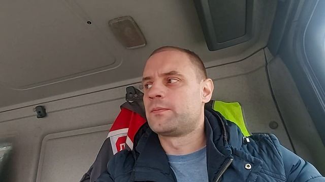 Остался на старой работе. Канал на Яндекс Дзен. смотреть онлайн