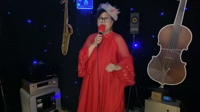 One day when were young翠提春曉/由郝木蘭唱 смотреть онлайн