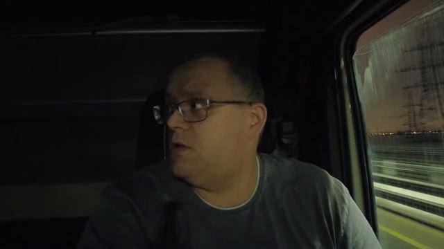 Загрузка на КРЫМ. Экспресс ремонт лобового стекла. Ростовские дороги все хуже и хуже. смотреть онлайн