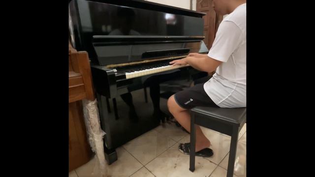 YAMAHA U1-E Upright Piano смотреть онлайн