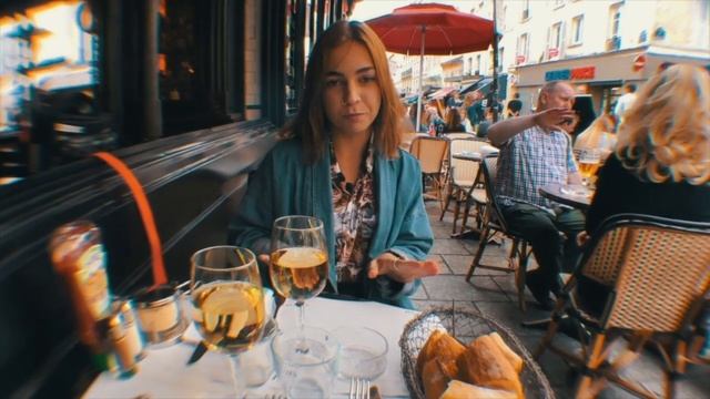 «Что где пожрать?» с Дашей Булыгиной || Париж