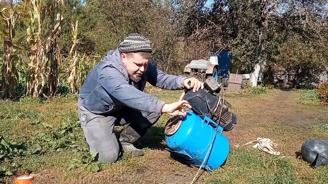 Свиньи без воды. Груша под замену. Вода в сарае для свиней! Свиноводство