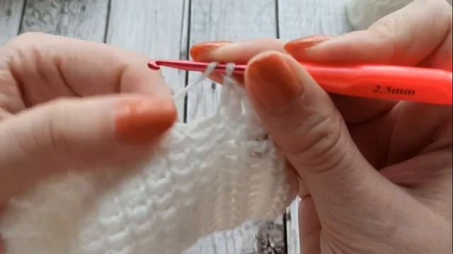 ?ВЯЗАНЫЕ НОСОЧКИ? ДЛЯ ПРИНЦЕССЫ⚜️ С РЮШЕМ/crochet baby booties смотреть онлайн