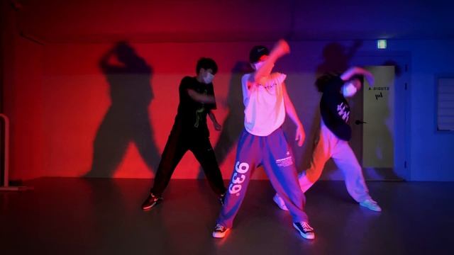Sam Tinnesz - Play With Fire(Ft. Yacht Money) | HY dance studio | Whatdowwari choreography смотреть онлайн