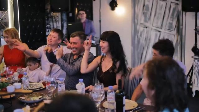 Семейная камерная свадьба на 15 человек! Ведущая Майя Русакович смотреть онлайн