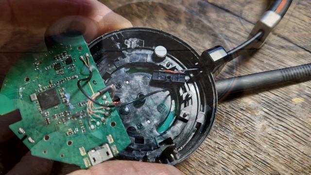 Jabra Evolve 65 Headset: Disassembly смотреть онлайн