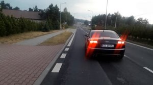 Audi S8 D3 5.2 V10 450koni