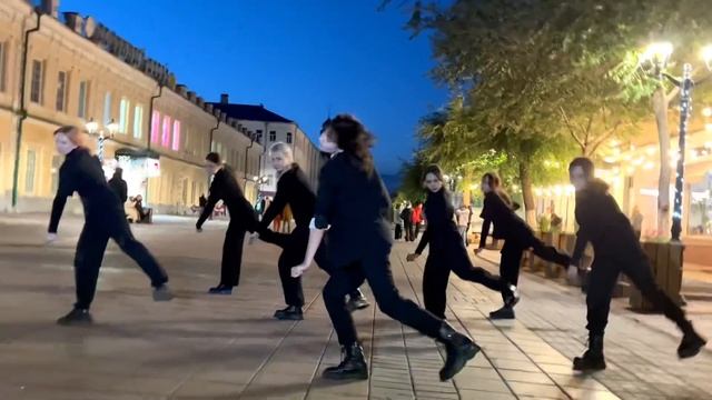 [KPOP IN PUBLIC]AOTM "Motley Crew" covered by Stray Kids HYUNJIN(현진)|dance cover by HYPE PROJECT смотреть онлайн
