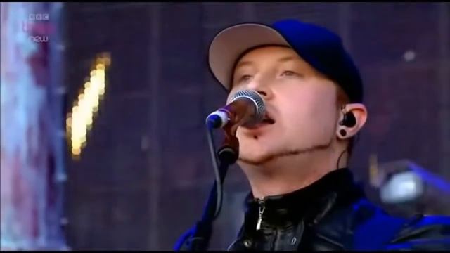 Pendulum-The Island live at Glastonbury 2011 (HD) смотреть онлайн