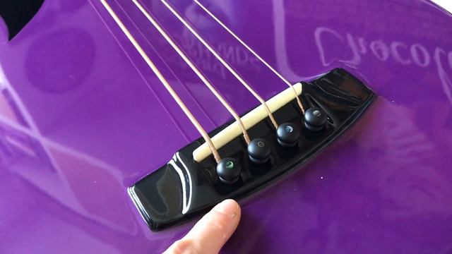 TRAVEL Bass by Journey Instruments review! смотреть онлайн